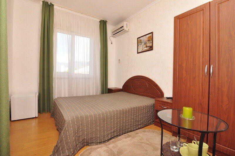 U Ruslana Guest House Gagra Esterno foto