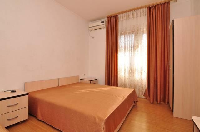 U Ruslana Guest House Gagra Esterno foto
