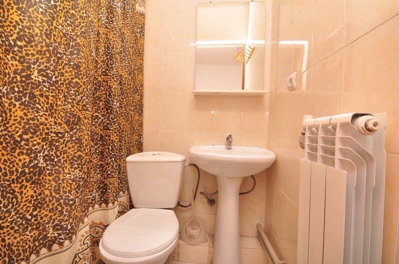 U Ruslana Guest House Gagra Esterno foto