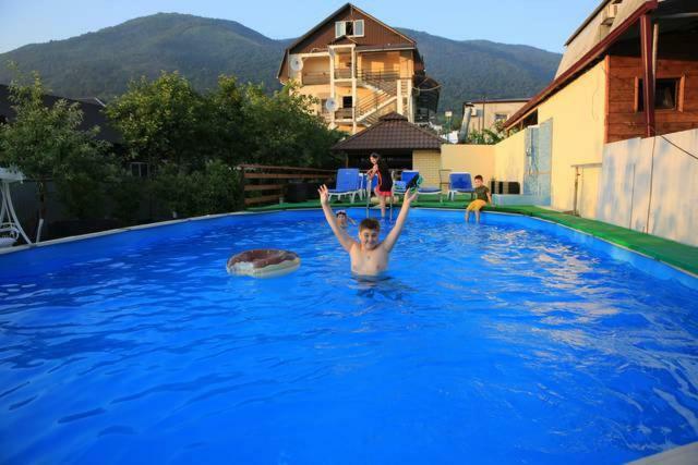 U Ruslana Guest House Gagra Esterno foto